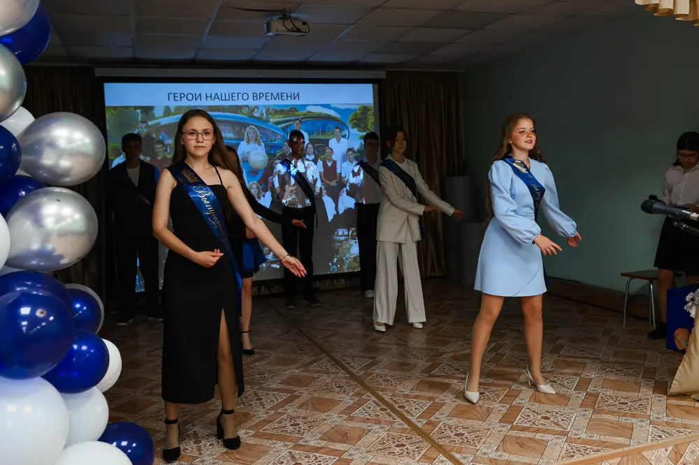 Выпускной 9 класса, кадр 2