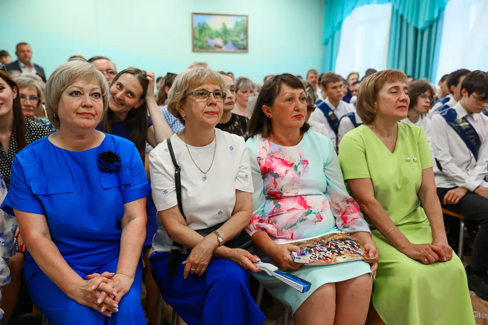 Выпускной 9 класса, кадр 21