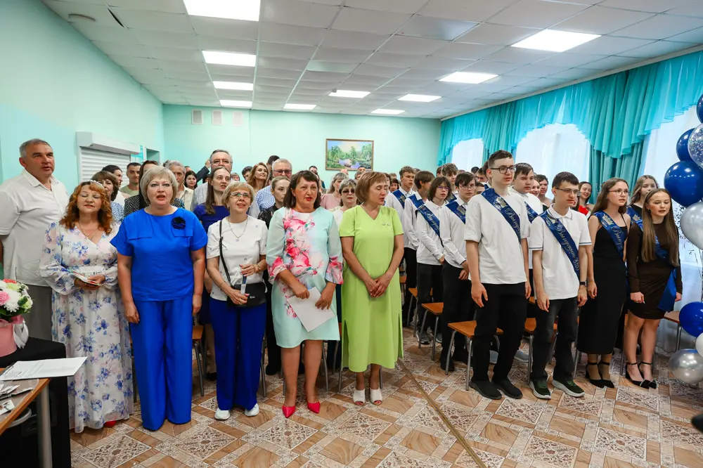 Выпускной 9 класса, кадр 22