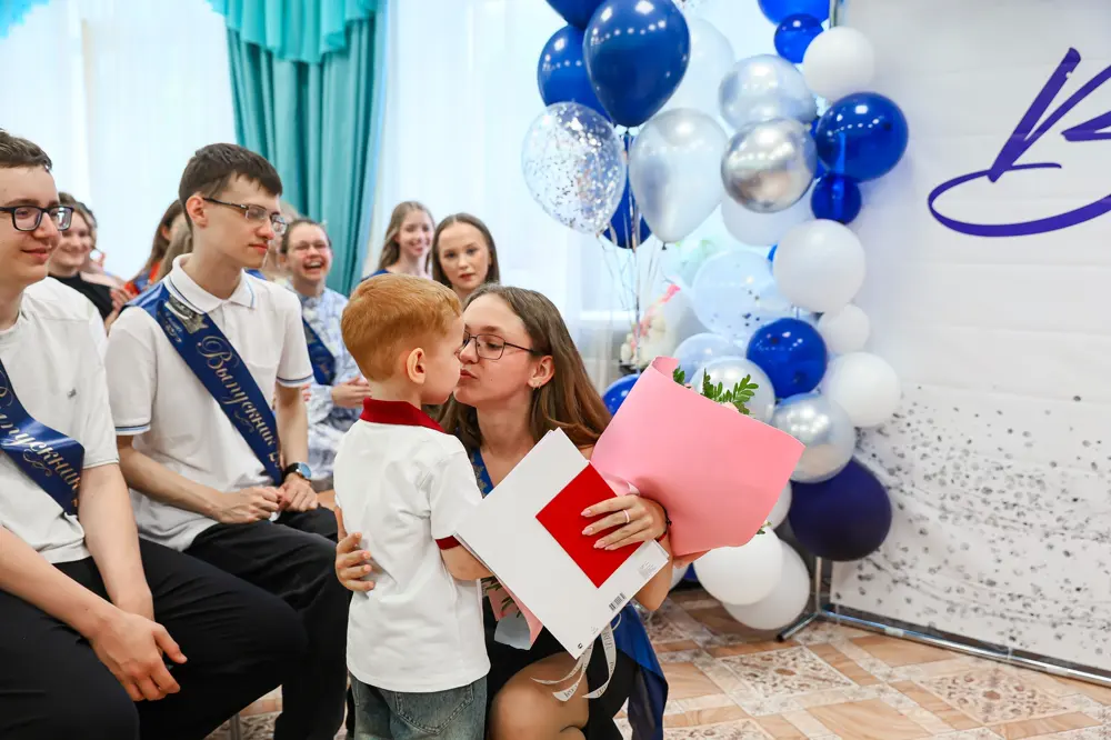 Выпускной 9 класса, кадр 38