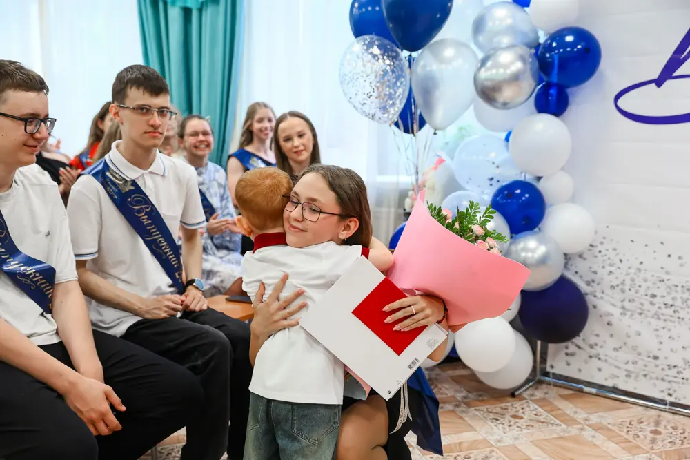 Выпускной 9 класса, кадр 39