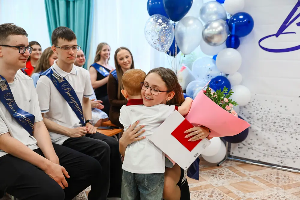 Выпускной 9 класса, кадр 40